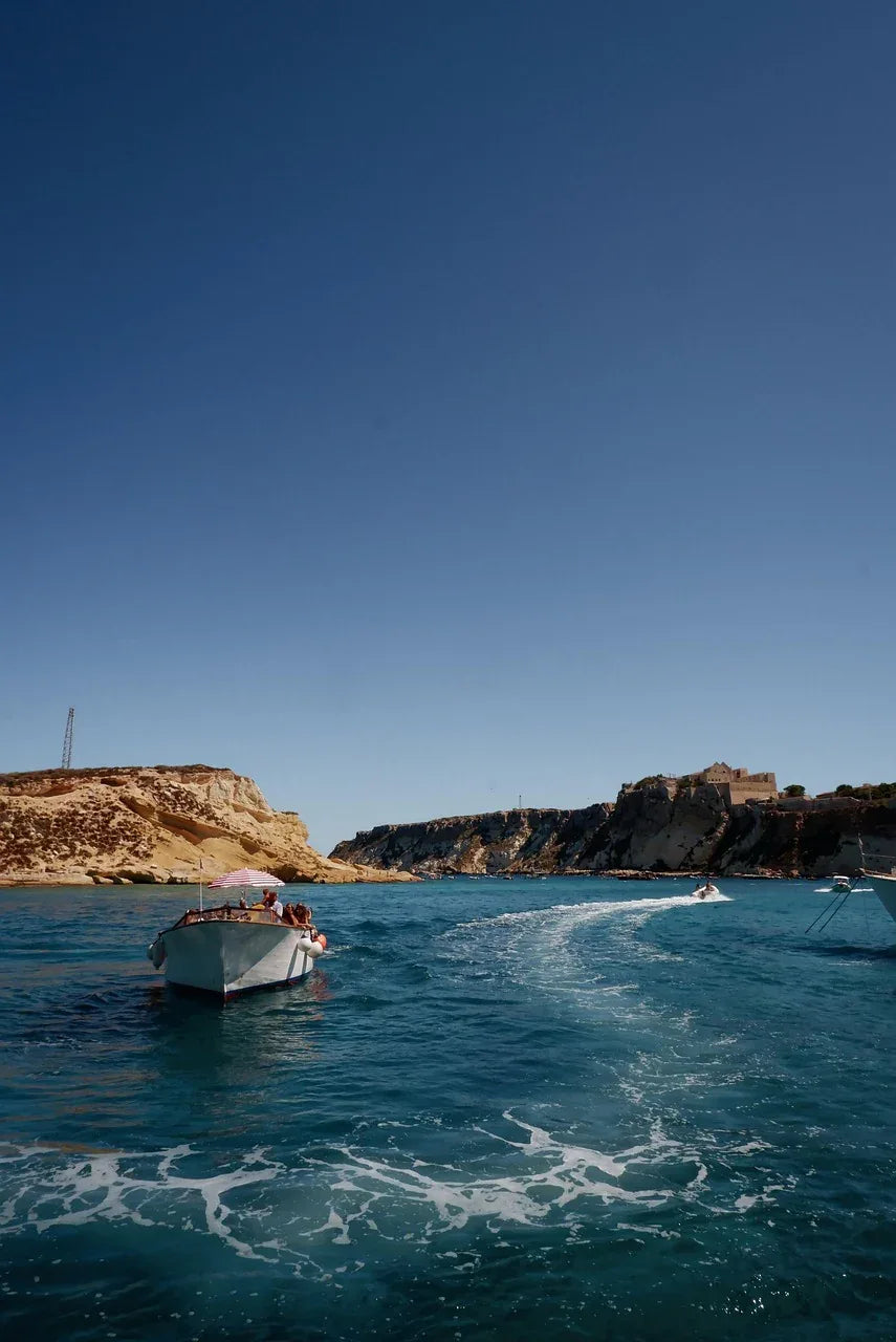 Alquiler Menorquina - Formentera - Caranva