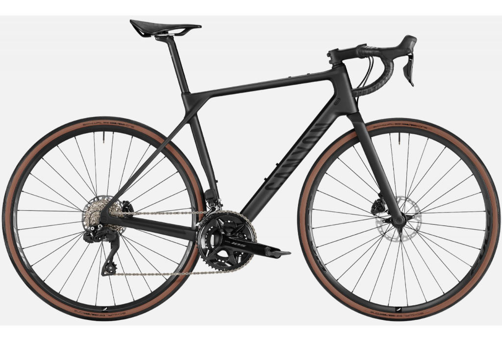 Noleggio bici da strada in carbonio a Barcellona 